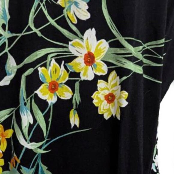 Johnny Was Janie Favorite Long Sleeve V-Neck Swing Tee Floral on Black - Picture 7 of 9